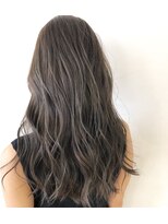 ヘッズ 本八幡店(HEADS)&nbsp;【HEADS 本八幡】グレージュハイライト×ダブルバング