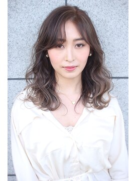 ナブラ(NABLA) 立体感と透明感。極細ハイライト　アプリエカラー『ナブラ』