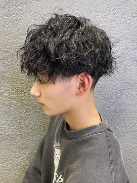 ラヴリア クルメ(LOVERIA KURUME) 波巻きパーマ