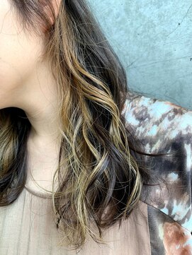 ニーゼロゼロナナ(2007) アクセサリーカラー