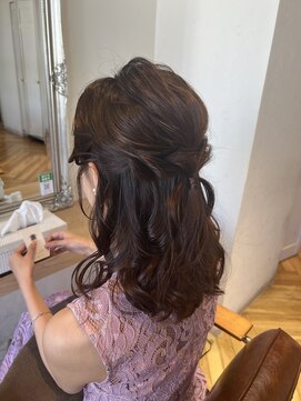 ローマ ギンザ(ROMA Ginza) ハーフアップ × ヘアアレンジ