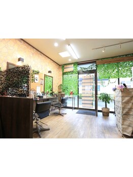 森をイメージしたゆったり空間でくつろぐ贅沢時間を味わってみませんか？ご褒美時間を体感してください☆