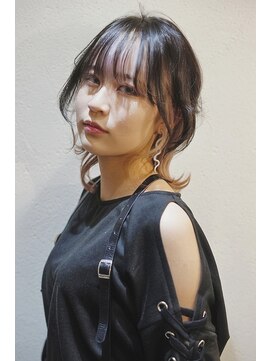 アリイ(ali'i) ツーセクションウルフ×インナーカラー