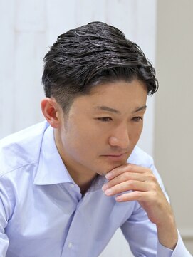 ヨシザワインク プレミアム 横浜 桜木町店(YOSHIZAWA Inc. PREMIUM) ビジネスツーブロック大人グラデーション刈上げアップバング