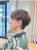 ツーブロック束感モテる髪型シークレットパーマ韓国マッシュ
