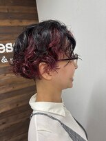 ブレス 横浜(bless) 刈り上げパーマ ショート レッドピンク インナー アンブレラ