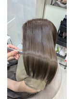 イーズ バイ インス(Yeeee.s by INCE)&nbsp;白髪ぼかし/脱白髪染め/脱白髪染めハイライト/透明感