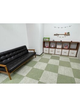 【イオン大野城9時～19時OPEN/カット2530円～】お子様同伴OK！忙しいママもゆったりとした時間を過ごせる♪