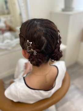 mugelca 編み込みツインテール