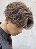 　メンズフェザーパーマ刈り上げセンターパートニュアンスパーマ