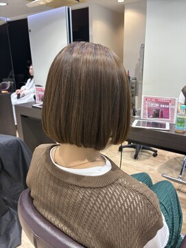 トゥーヘアー(too hair) ナチュラルボブ