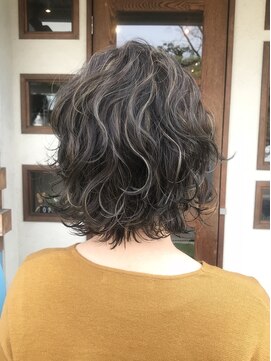 ニコ(25-niko-) ショートウェーブ