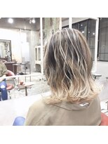 コニ(Coni) ♪Coni♪バレイヤージュ×ミルクティー