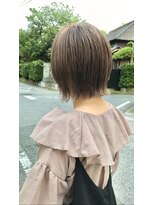 アデプト 綾瀬店(adept)&nbsp;パツっとボブ/切りっぱなしボブ/カーキ【綾瀬/北千住/亀有】