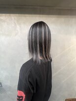 TNB トウキョウ 渋谷 渋谷本店(TNB TOKYO)&nbsp;シールエクステで作るハイライト（細めVer.）