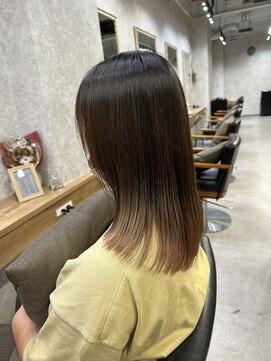 コンフィー(comfy) ★カット、髪質改善ストレート、トリートメント