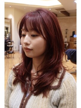 ビュートリアム265(BEAUTRIUM 265) レイヤー ワンカール 顔まわりカット 赤髪 ローズピンク 銀座