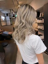 サニー 渋谷(SUNNY)&nbsp;美髪/ホワイトグレージュ/ネビージュ[渋谷/渋谷駅]