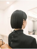 ボブ 外ハネボブ くびれヘア 切りっぱなしボブ 暗めカラー