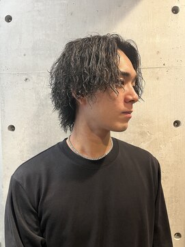 リベルテ グリット(Liberte Grit) 大人メンズ◎ミディアムウルフツイスパメンズパーマ爽やか色気