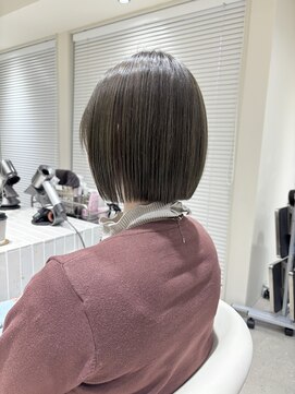 エンス 銀座(Ence) ココアブラウン/ミディアムレイヤー/オリーブグリーン/黒髪/銀座