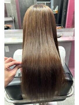 スライバイリアオオサカ(Sly By Ria OSAKA) 髪質改善ストレート【梅田】【大阪】