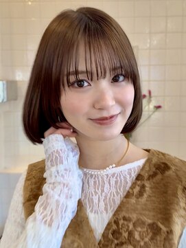 グリーンミドル(GREEN middle) まとまるボブ/切りっぱなしボブ/オリーブカラー/艶カラー/透明感