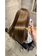 4.ブリーチなしのダブルカラーで透明感のあるミルクティーベージュやグレージュにすることは可能ですか？