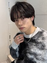 トリッカ シブヤ(TRICCA SHIBUYA)&nbsp;メンズカットパーマシースルーラウンドマッシュウルフ渋谷