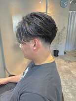 ファブ バイ ルミ(Fab by Lumi) フェード×センターパート