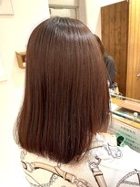 エクリ 麻布十番(equri) ピンクベージュ　20代30代40代　イルミナカラー　ツヤ髪