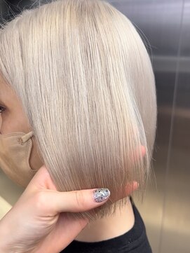 ペレ 栄店(PELE) ショコラアッシュ/ヘルシースタイル/ふんわりカール/栄/名駅