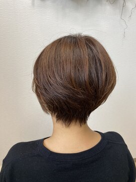 シャイン(shine) 丸みショートヘア