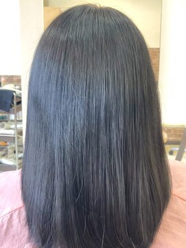 カットハウス はさみの部屋 ミディアムストレート/メテオ/縮毛矯正/サイドパート/ツヤ髪