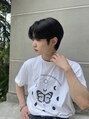 ラナ 渋谷(Lana) 曲がる縮毛矯正で仕上げるセンターパート!自然にストレート◎