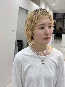 ナンバー 大分中央町店(N°) 【シオリ】@sor329___☆癖毛を活かすハイレイヤーウルフカット☆