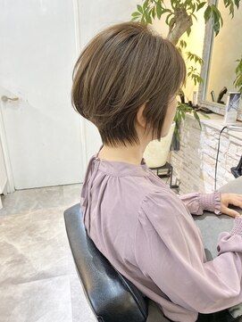 ソラ(SoRa) くびれ&丸みショート