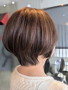 ジールヘアー(GIIL HAIR) ショートボブ