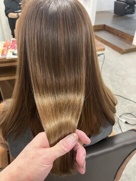 エフフォーユアヘアー 北方店(F for your hair) オリジナルストレートメニュー サラ