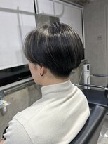 ラック(LUCK)&nbsp;グレージュハイライト/船橋/フェザーショート/ニュアンスカラー