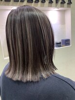 ルーツ(Roots)&nbsp;コントラストハイライト