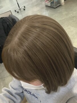 メモリーズ 銀座(Memories) 透明感カラー 白髪もぼかせるカラー