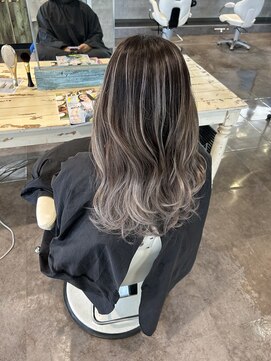 シャラクアクティ(sharaku acty) バレイヤージュ