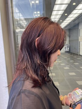 ロウ 町田(ROW) ウルフレイヤー ディープレッド ブリーチあり