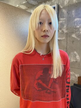 ルノ(RUNO) ハイレイヤー/ミディアム・ロングレイヤー/顔周り・フェイス20代