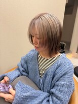 シカ 神戸三宮元町店(Cica)&nbsp;ルーツカラー デザインカラー ハイトーン ブリーチ 三宮 ウルフ