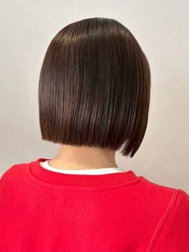 ラレヴ(Le Reve) 切りっぱなしボブ ブラウンカラー 髪質改善 透明感カラー 30代