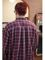 エディ(Edy)&nbsp;バズカットケアブリーチダブルカラーデザインカラータイガー坊主