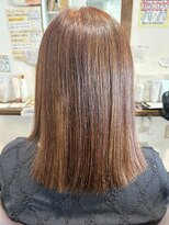 ウィーズヘアー(Weed's Hair) 艶ストレート