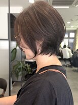 ビューエヒメ(VIEW EHIME)&nbsp;小顔カットショートボブ大人可愛いアッシュオリーブ